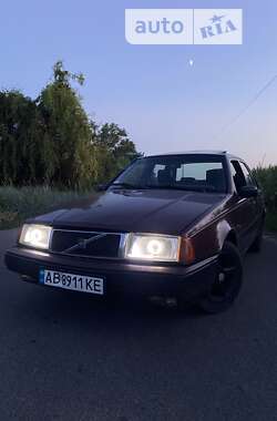 Седан Volvo 460 1991 в Обухові
