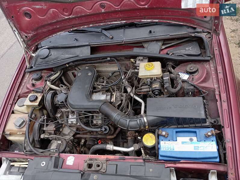 Седан Volvo 460 1996 в Одессе