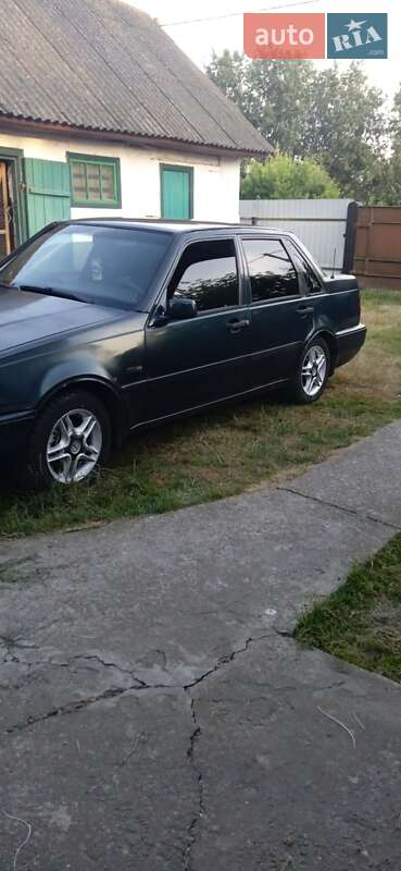 Седан Volvo 460 1994 в Варве