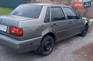 Седан Volvo 460 1994 в Глобине