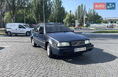 Седан Volvo 460 1994 в Одесі