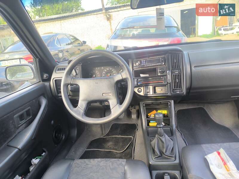 Седан Volvo 460 1992 в Києві