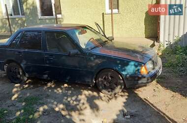 Седан Volvo 460 1992 в Измаиле