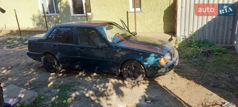 Volvo 460 1992