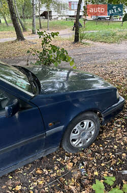 Седан Volvo 460 1996 в 
