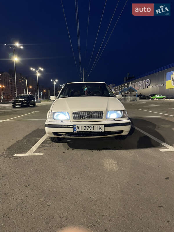 Volvo 460 1996
