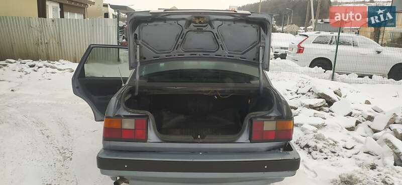 Седан Volvo 460 1993 в Бережанах