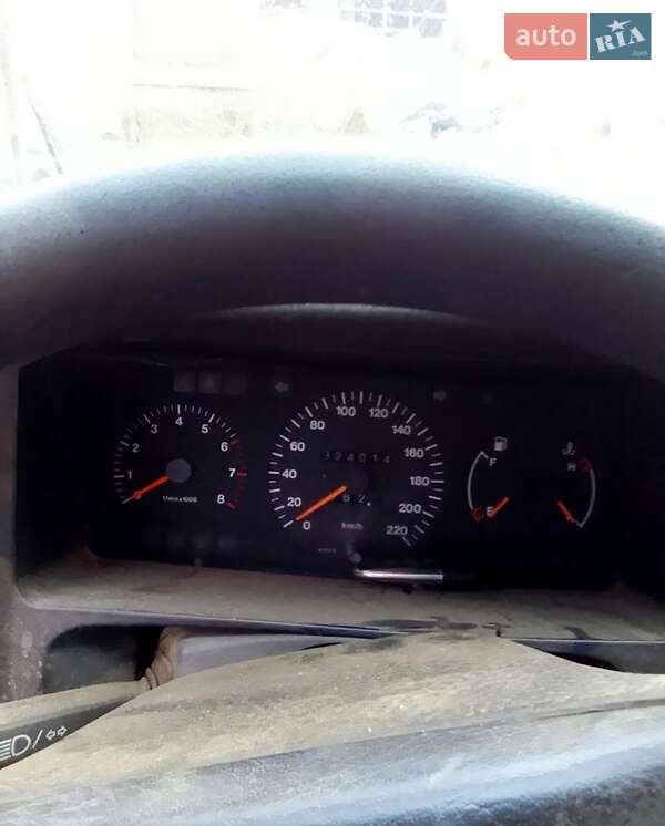 Седан Volvo 460 1993 в Березівці