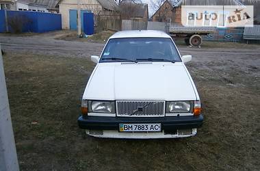 Седан Volvo 740 1987 в Сумах