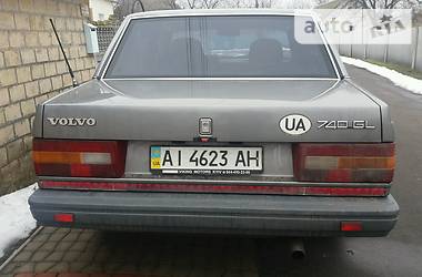 Седан Volvo 740 1990 в Борисполе