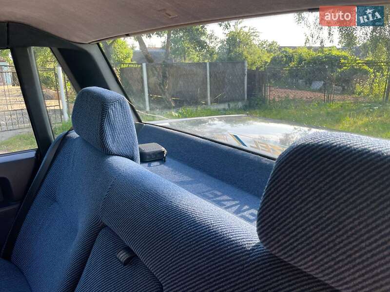Седан Volvo 740 1988 в Камне-Каширском