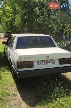 Седан Volvo 740 1989 в Ужгороде