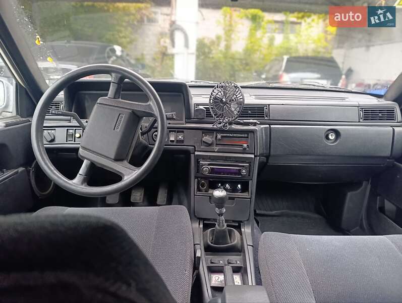 Универсал Volvo 740 1985 в Киеве