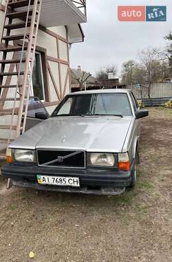 Седан Volvo 740 1988 в Киеве