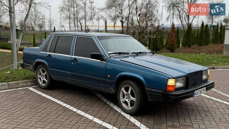 Седан Volvo 740 1985 в Києві фото 4 Седан Volvo 740 1985 в Києві