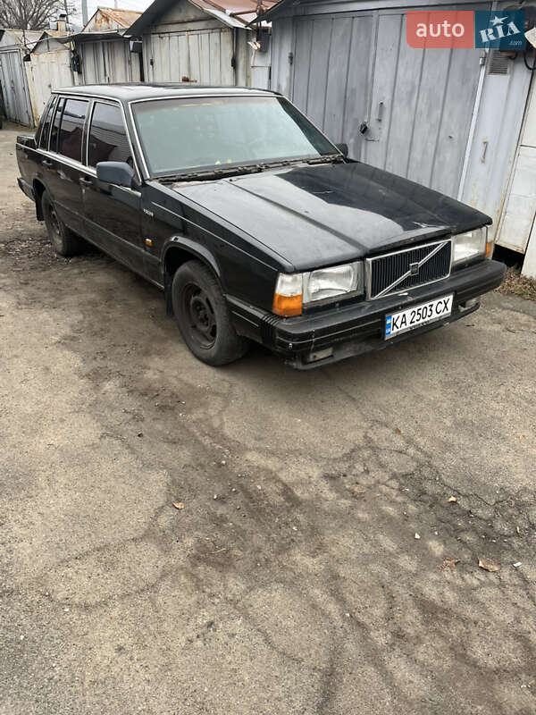 Volvo 740 1985 Volvo 740 1985