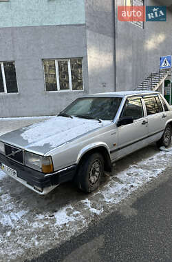 Седан Volvo 740 1986 в Києві