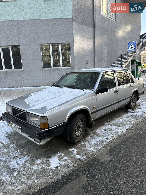 Volvo 740 1986 Volvo 740 1986