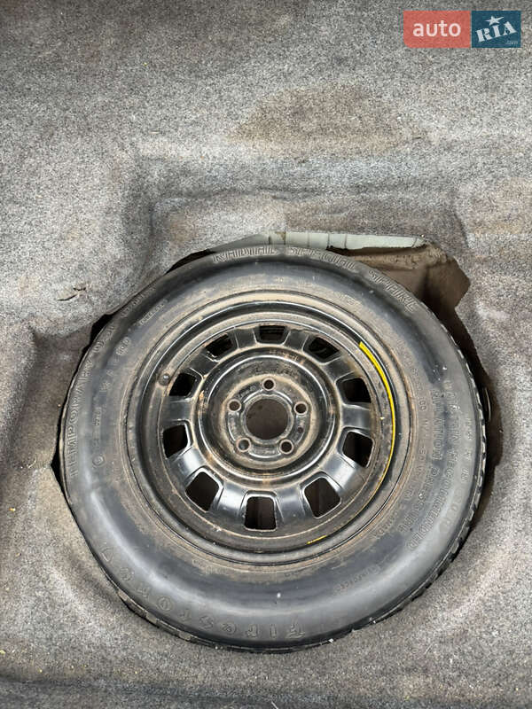 Седан Volvo 740 1989 в Калуше фото 32 Седан Volvo 740 1989 в Калуше