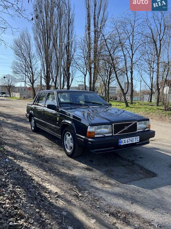 Volvo 740 1986