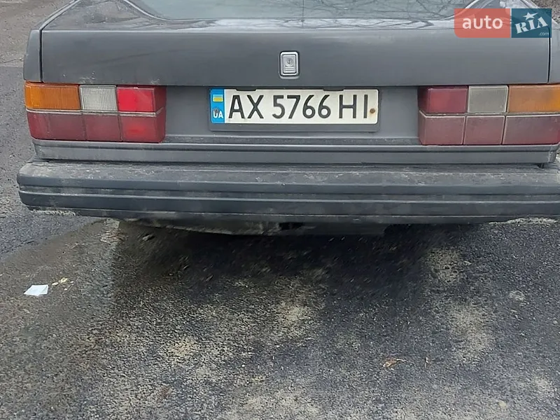 Volvo 740 1986