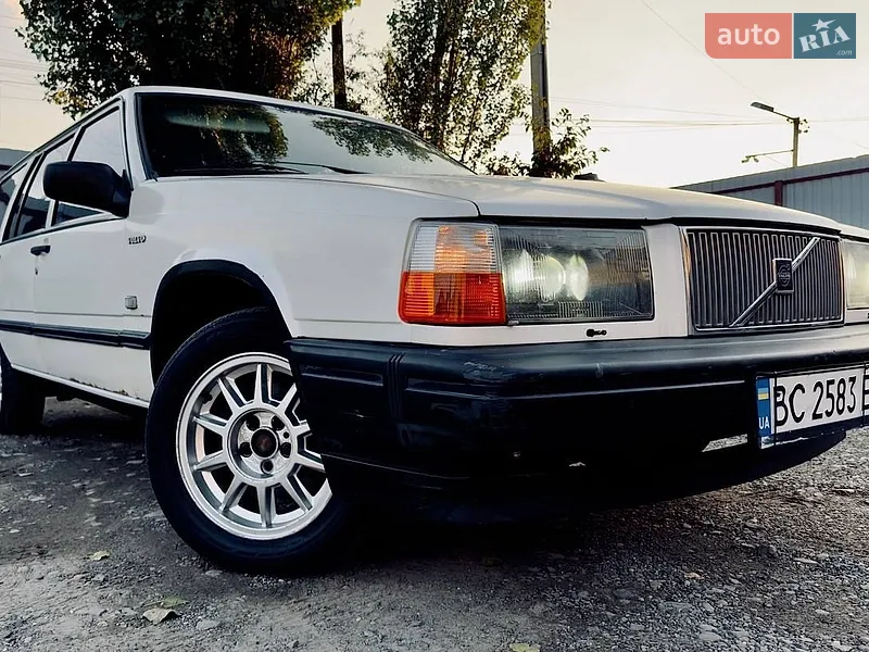 Volvo 740 1990