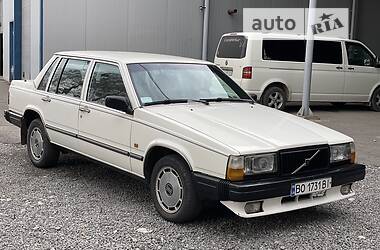 Седан Volvo 760 1986 в Тернополе