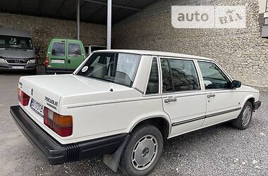 Седан Volvo 760 1986 в Тернополе