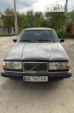 Седан Volvo 760 1985 в Днепре