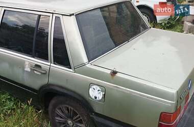 Седан Volvo 760 1985 в 