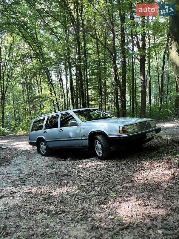 Универсал Volvo 760 1989 в 