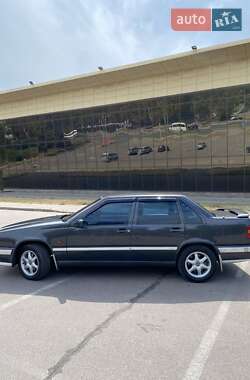 Седан Volvo 850 1992 в 