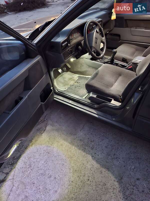 Седан Volvo 850 1993 в Киеве фото 32 Седан Volvo 850 1993 в Киеве
