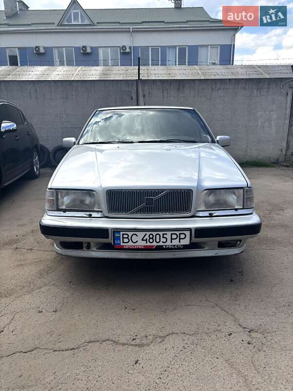 Седан Volvo 850 1992 в Львове