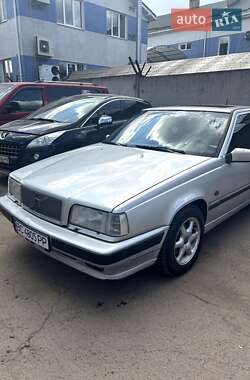 Седан Volvo 850 1992 в 