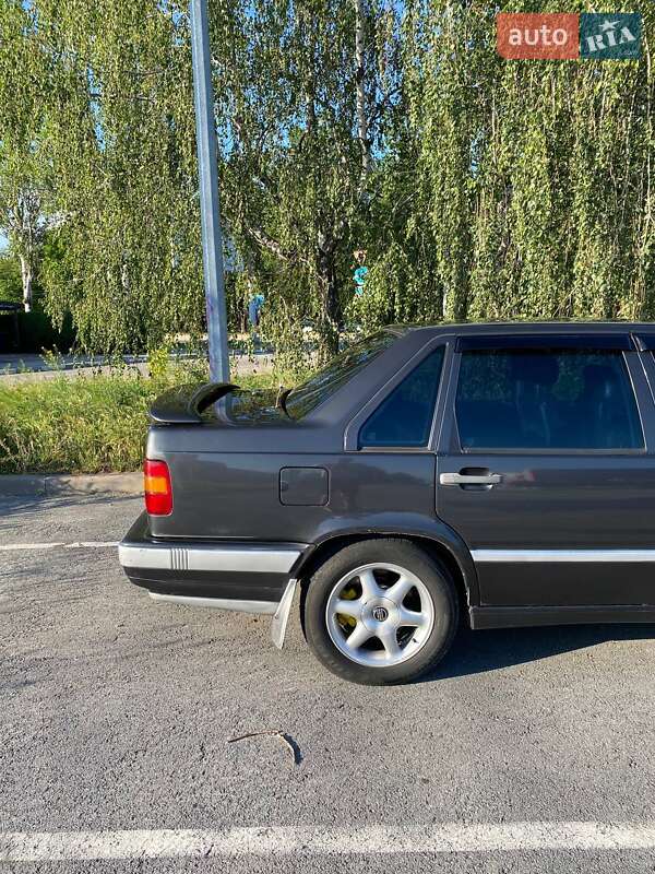 Седан Volvo 850 1992 в Запорожье