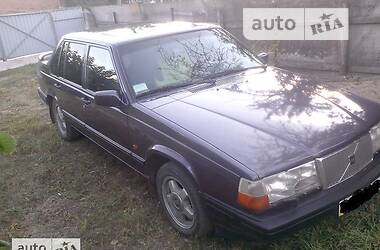 Седан Volvo 940 1995 в 