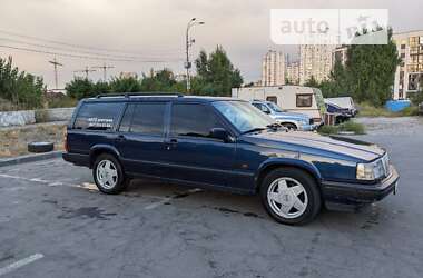 Универсал Volvo 940 1996 в Киеве