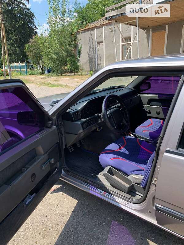 Седан Volvo 940 1991 в Новому Бузі
