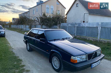 Седан Volvo 940 1995 в 