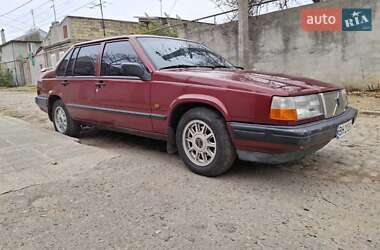 Седан Volvo 940 1994 в 