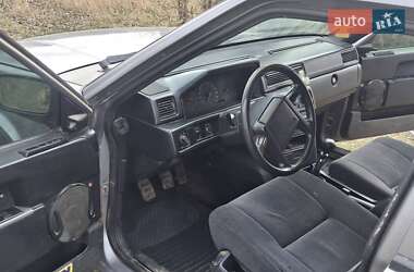 Седан Volvo 940 1991 в 