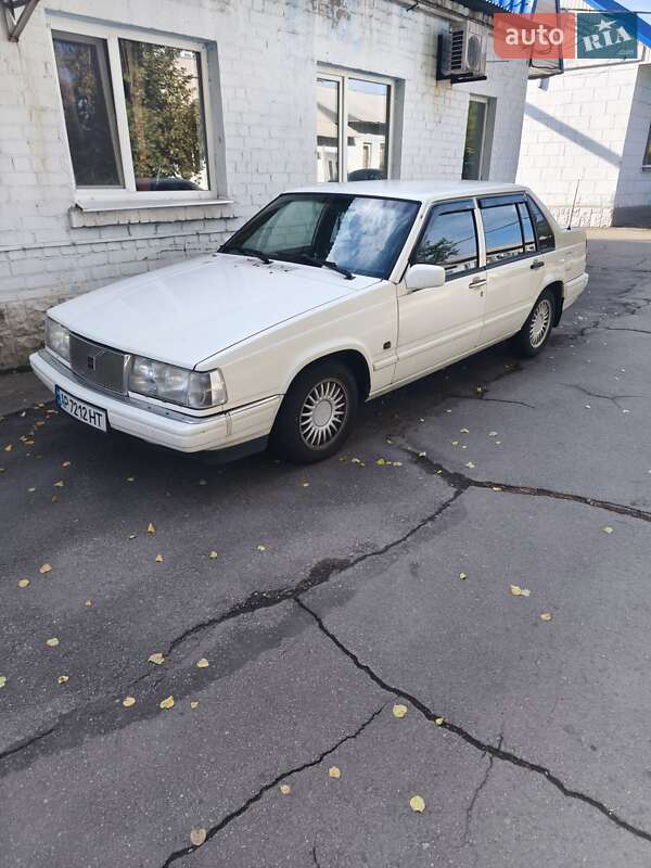 Седан Volvo 940 1996 в Запоріжжі