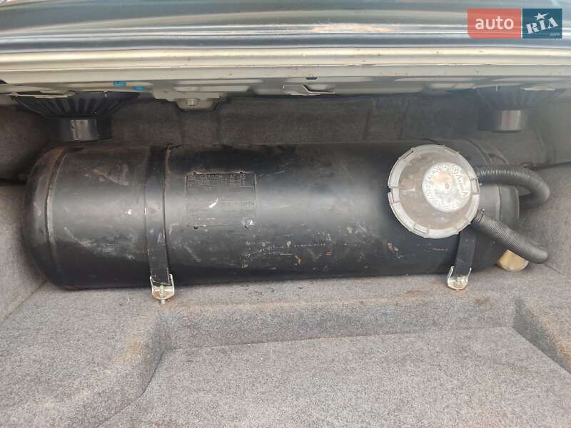 Седан Volvo 940 1996 в Киеве