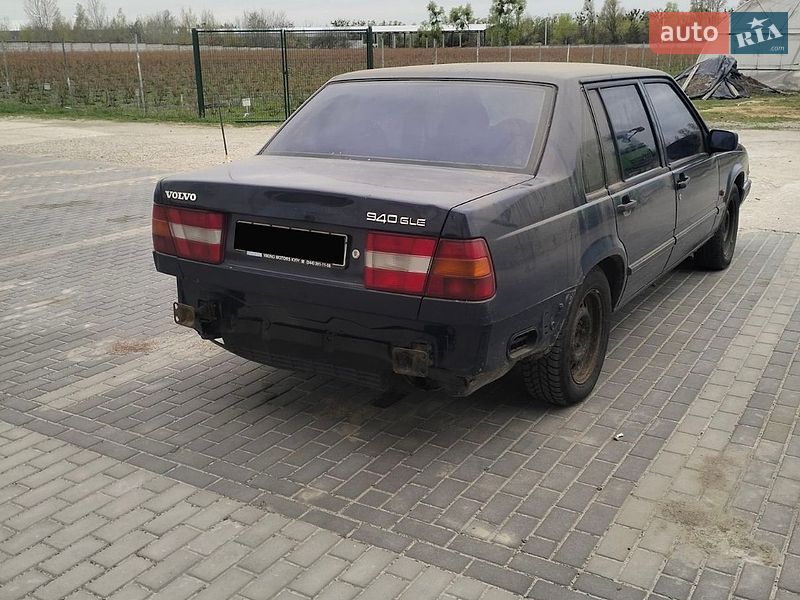 Седан Volvo 940 1992 в Киеве