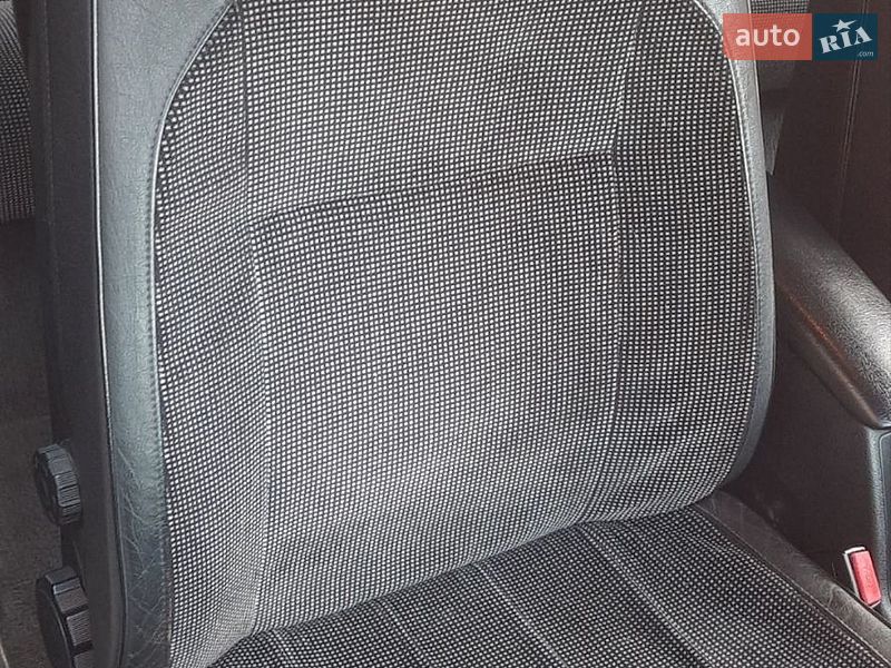 Седан Volvo 940 1995 в Одессе
