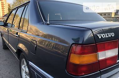 Седан Volvo 960 1994 в 