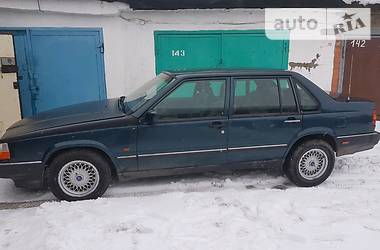 Седан Volvo 960 1990 в Угледаре