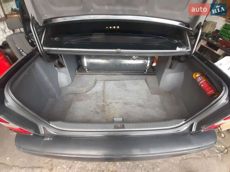 Седан Volvo 960 1991 в Кривом Роге