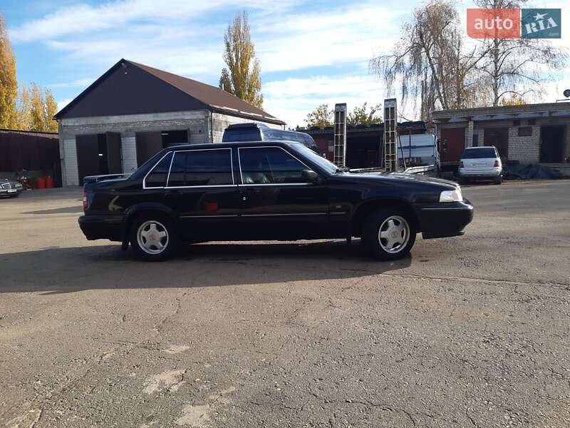 Седан Volvo 960 1991 в Кривом Роге